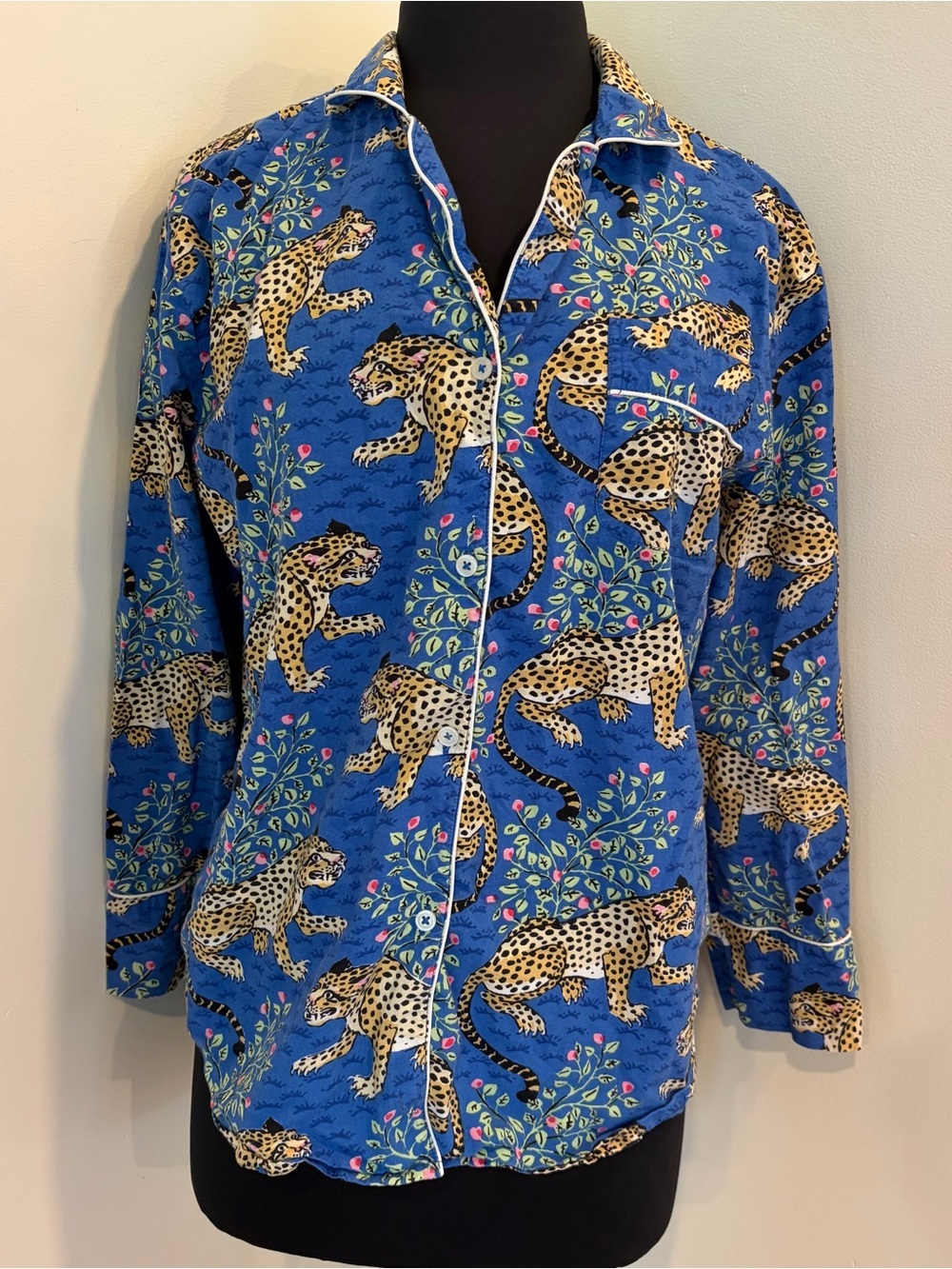 Printfresh Bagheera Long Sleep Pajama Top in Blue Leopard Cotton medium - Picture 3 of 10